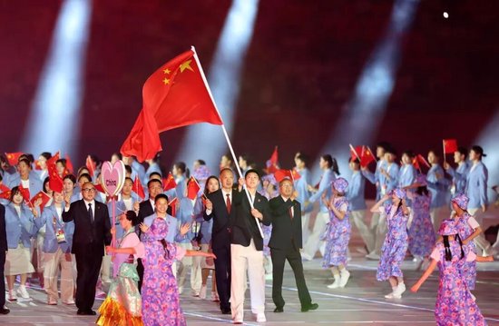 亚运会尴尬频出！中国射击队因酒店太远放弃开幕式，泰国运动员吐槽吃不饱，韩国运动员发文“救救我们”